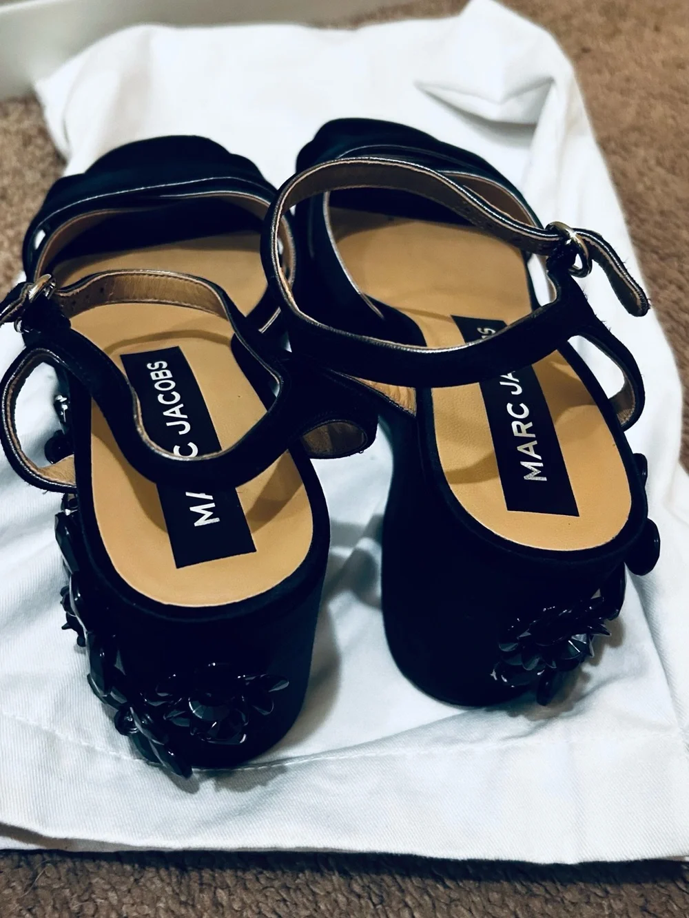 Marc Jacobs statement platform